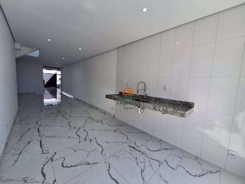 Casa, 4 quartos, 152 m² - Foto 1