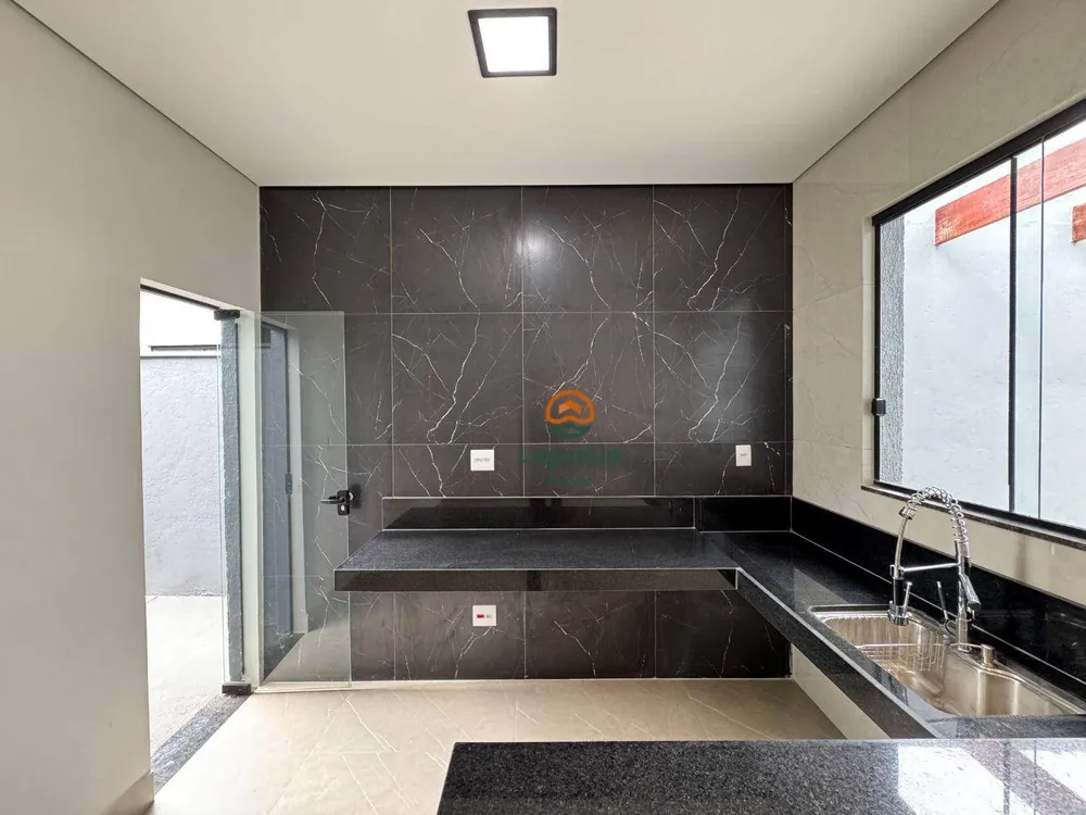 Casa, 3 quartos, 96 m² - Foto 1
