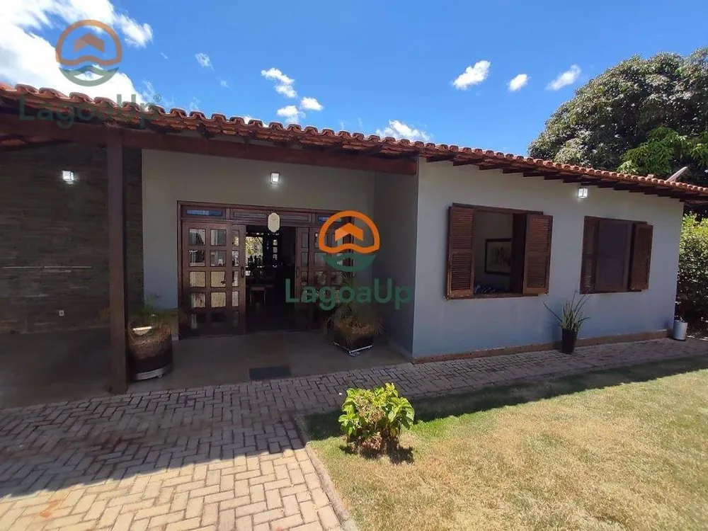 Casa, 4 quartos, 274 m² - Foto 1