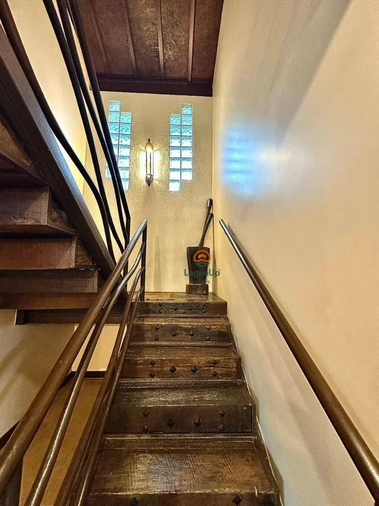 Casa, 6 quartos, 417 m² - Foto 4