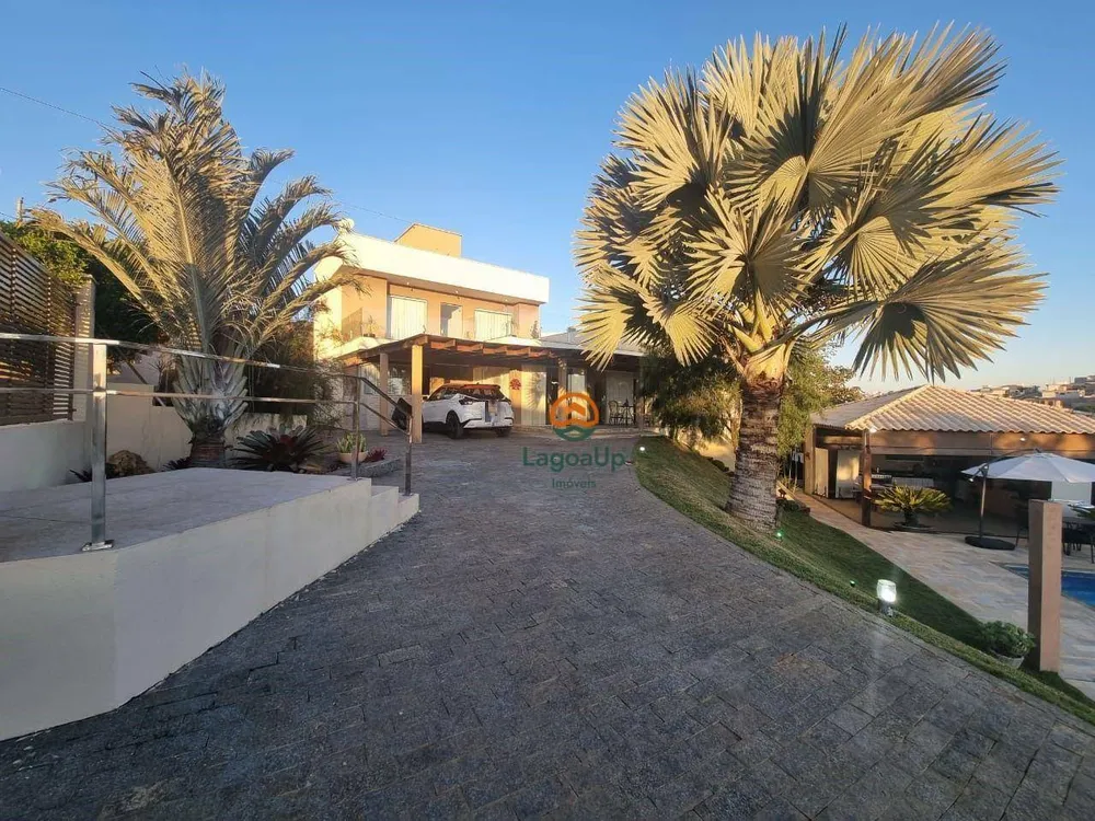 Casa, 4 quartos, 290 m² - Foto 1