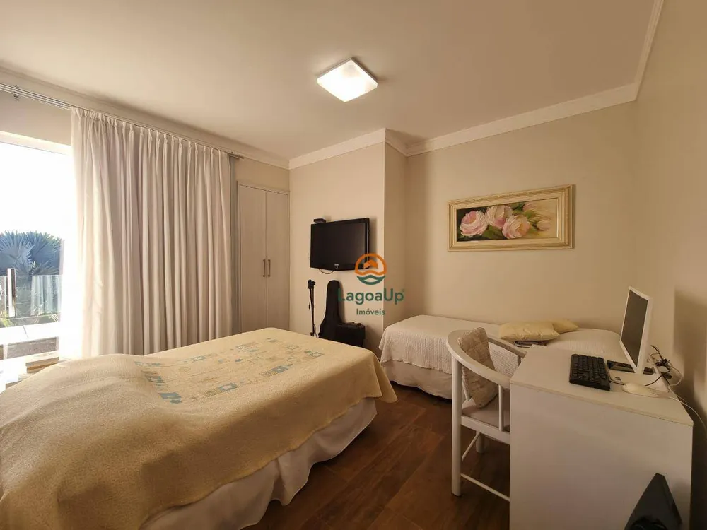Casa, 4 quartos, 290 m² - Foto 8