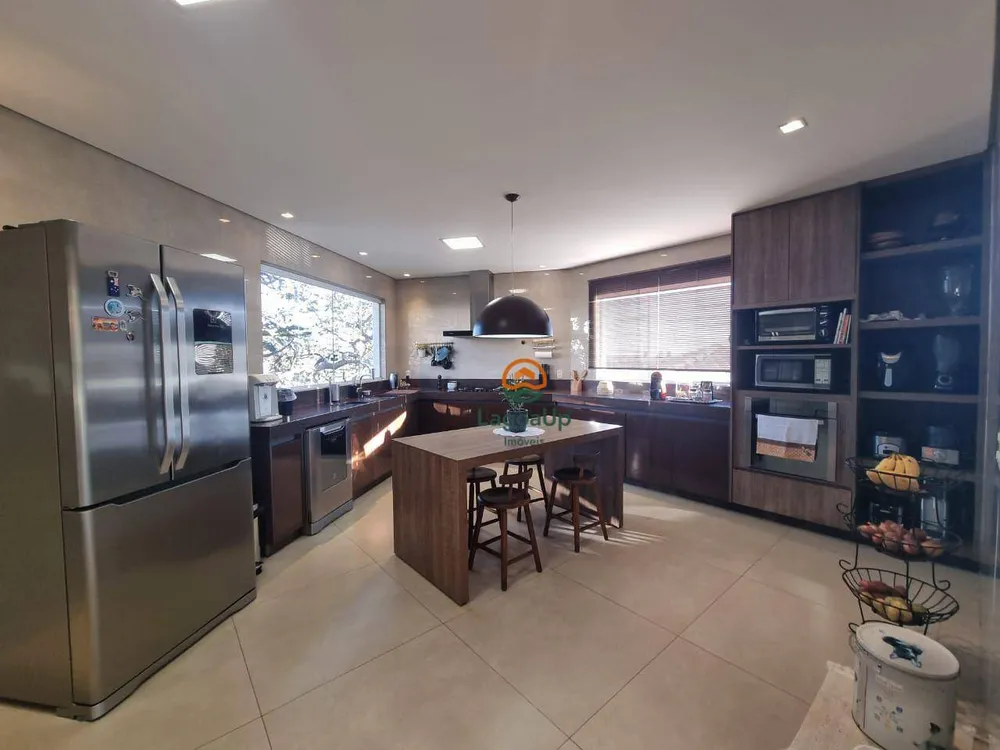Casa, 4 quartos, 290 m² - Foto 5