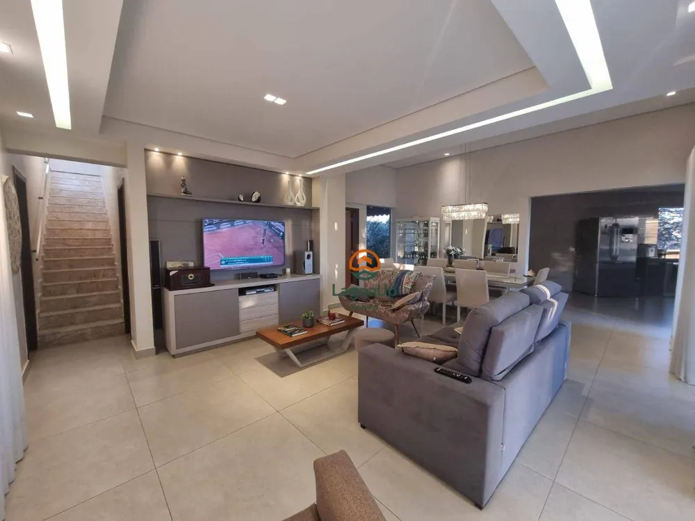 Casa, 4 quartos, 290 m² - Foto 3