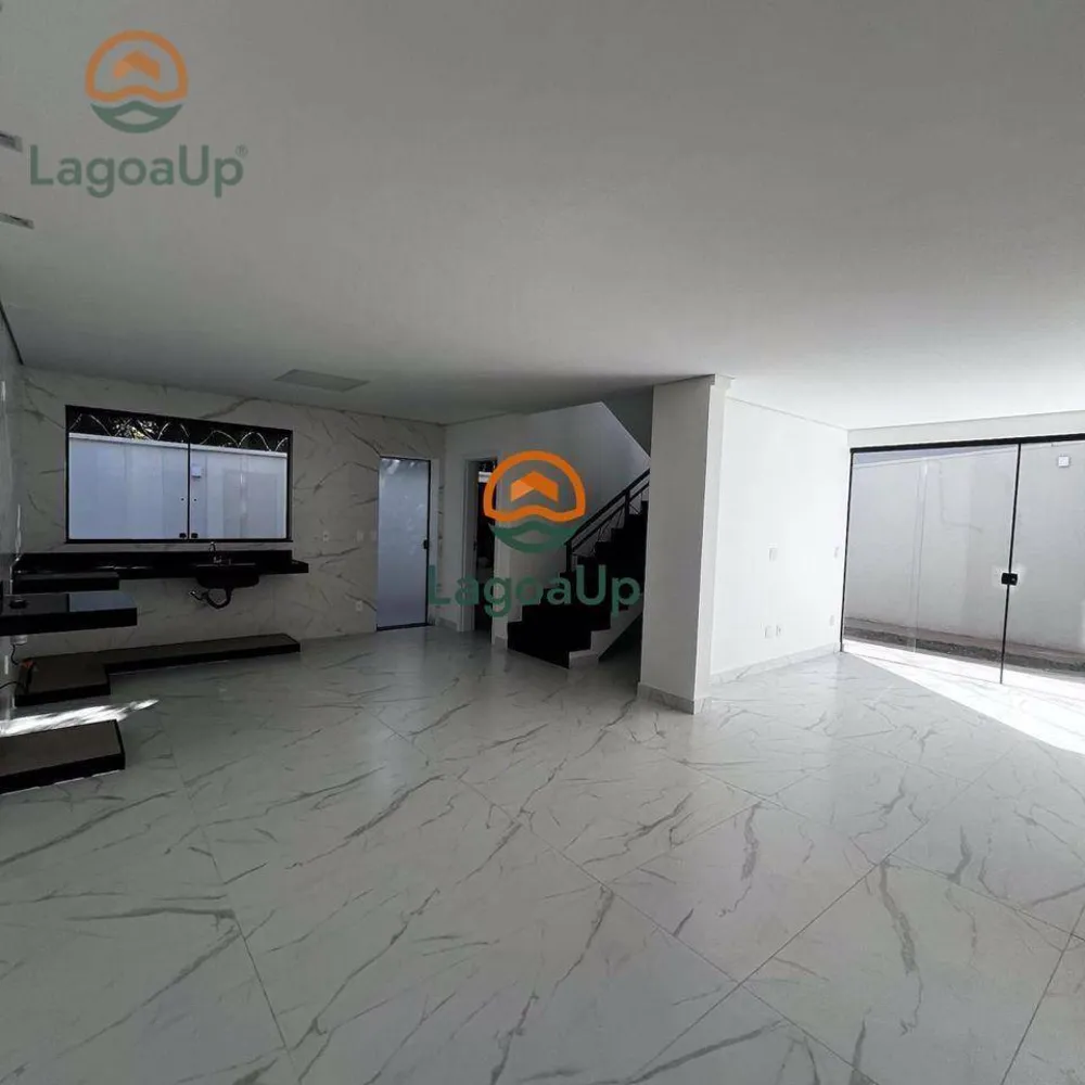 Casa, 3 quartos, 111 m² - Foto 2