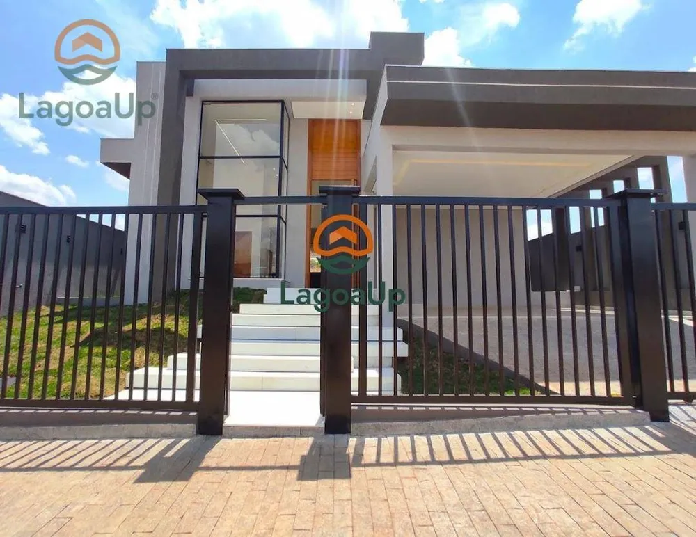 Casa, 3 quartos, 194 m² - Foto 1