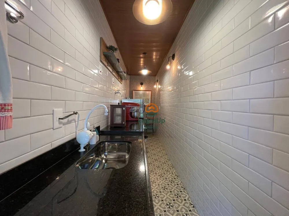 Casa, 3 quartos, 261 m² - Foto 11