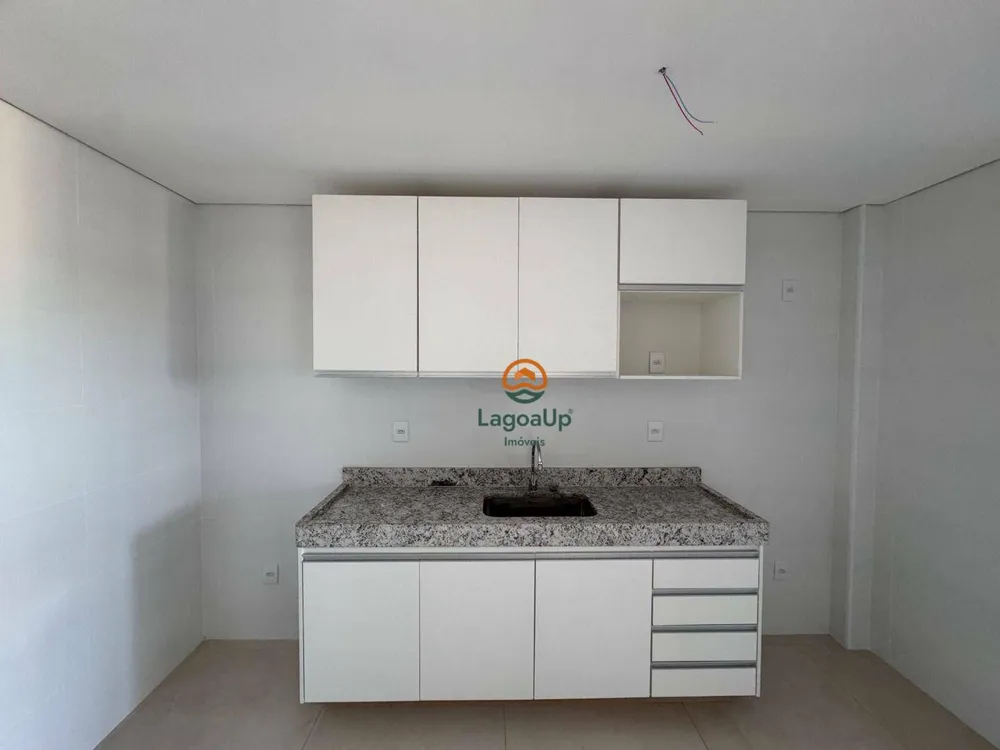 Cobertura, 3 quartos, 237 m² - Foto 4