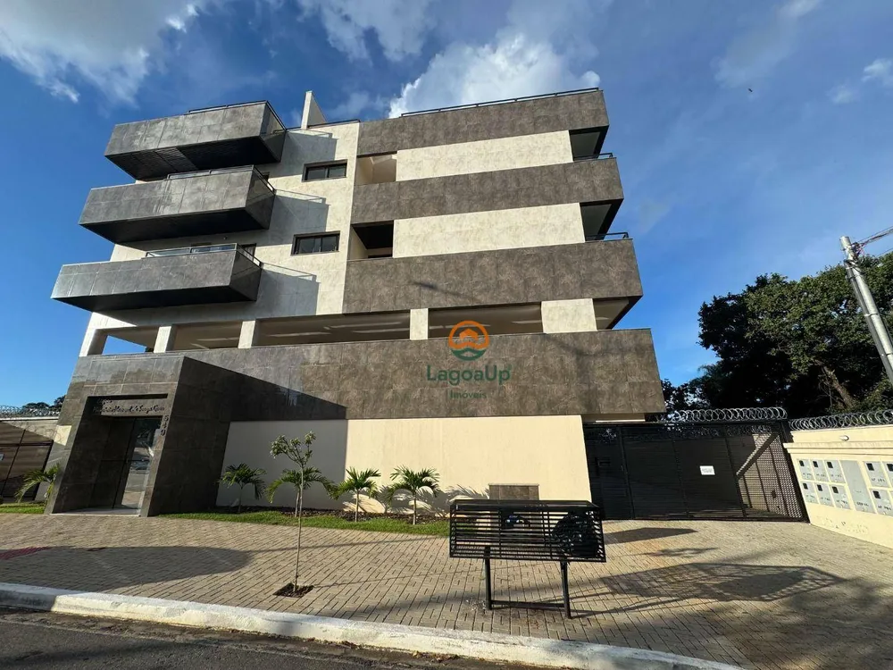 Cobertura, 3 quartos, 237 m² - Foto 1