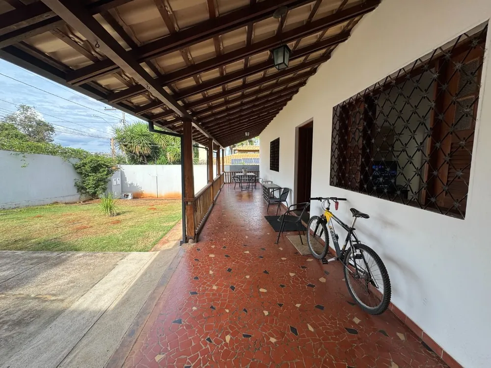 Casa, 5 quartos, 307 m² - Foto 4
