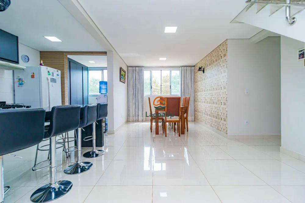Cobertura, 3 quartos, 184 m² - Foto 1