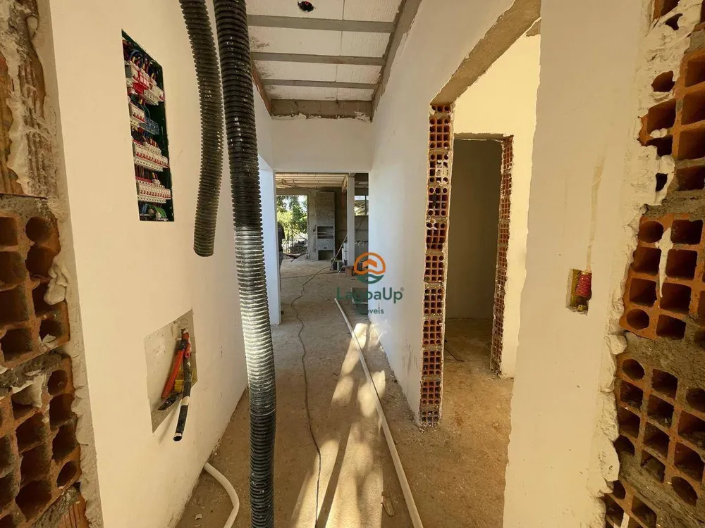 Casa, 4 quartos, 326 m² - Foto 8