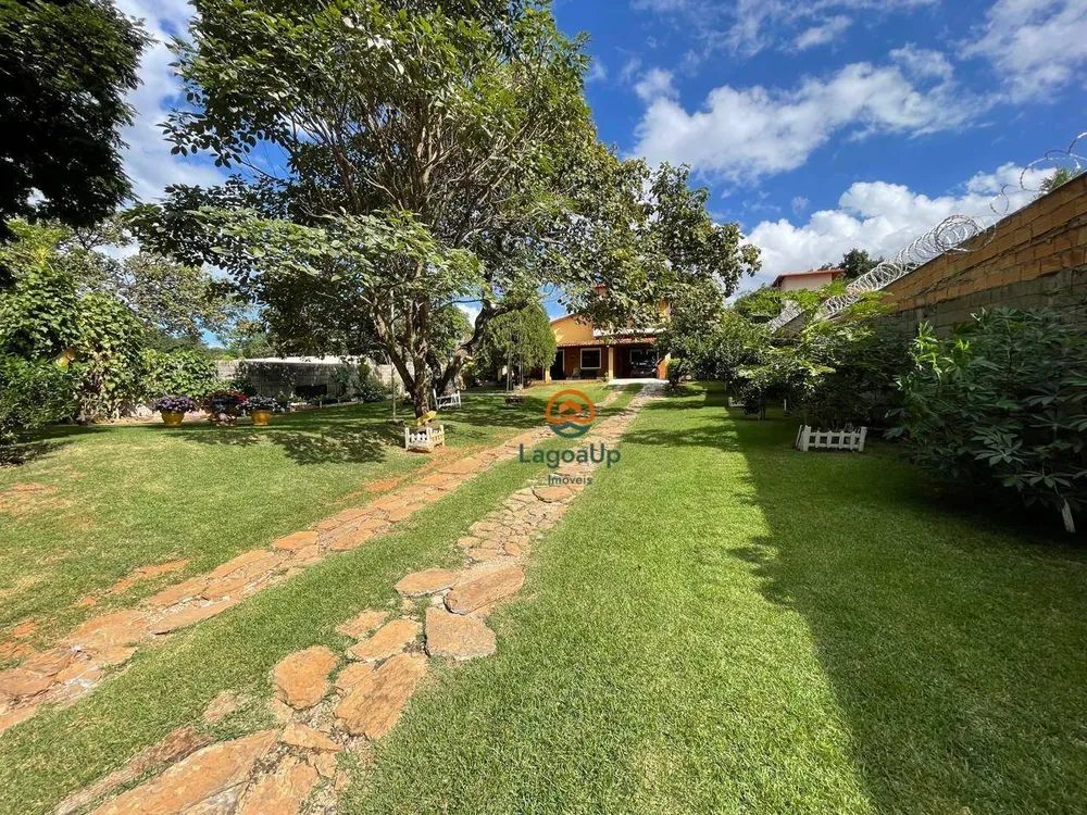 Casa, 4 quartos, 140 m² - Foto 1