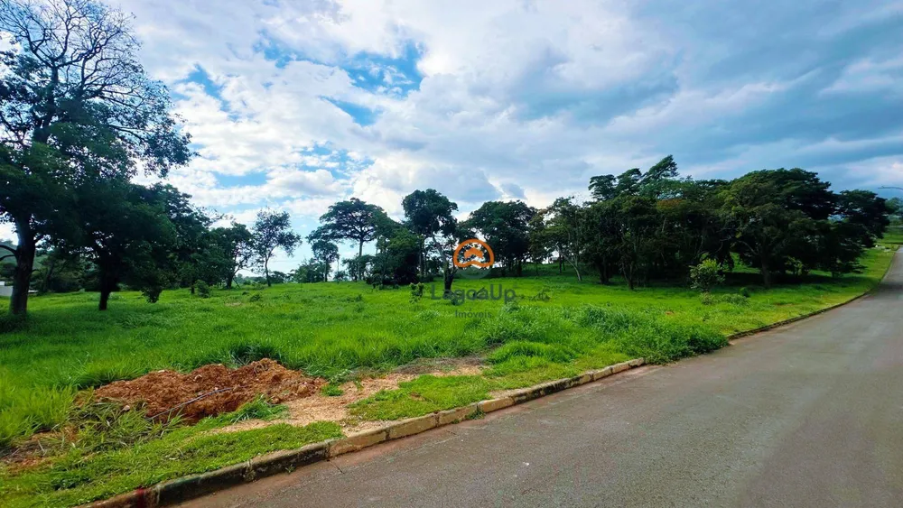 Loteamento e Condomínio, 1000 m² - Foto 2
