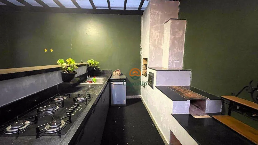 Casa, 4 quartos, 290 m² - Foto 11