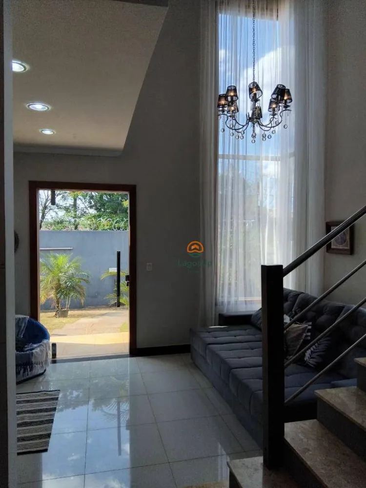 Casa, 3 quartos, 180 m² - Foto 2