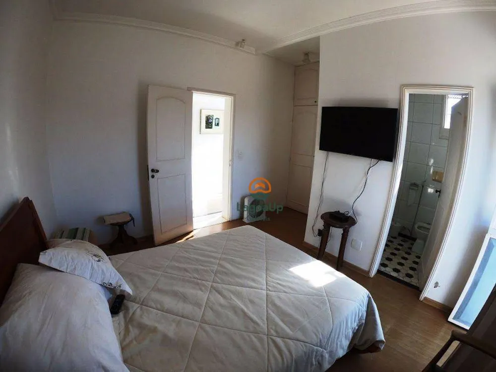 Casa, 4 quartos, 330 m² - Foto 9