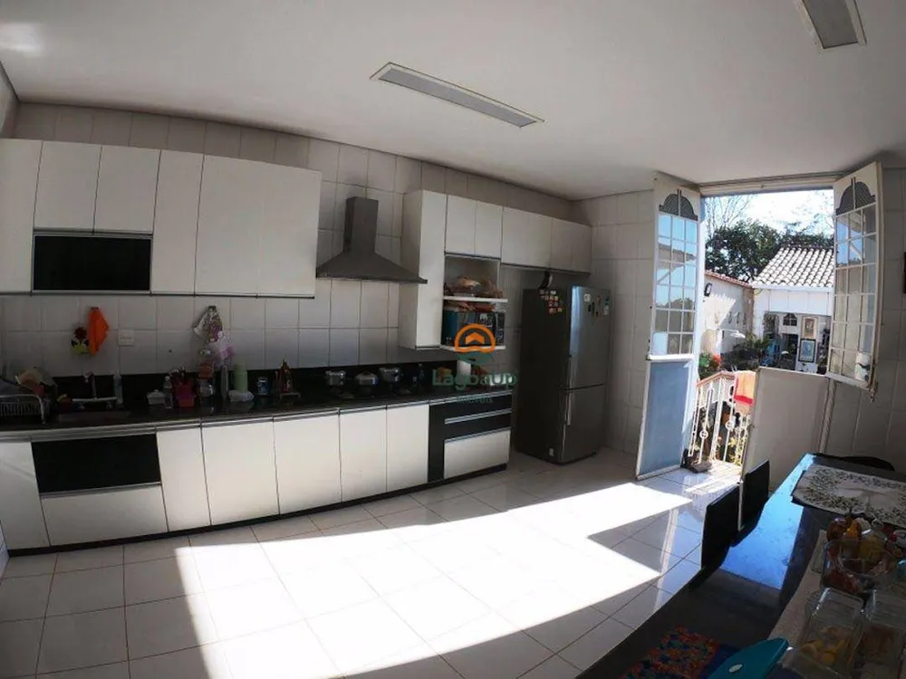 Casa, 4 quartos, 330 m² - Foto 7