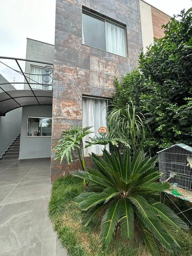 Casa, 3 quartos, 140 m² - Foto 1
