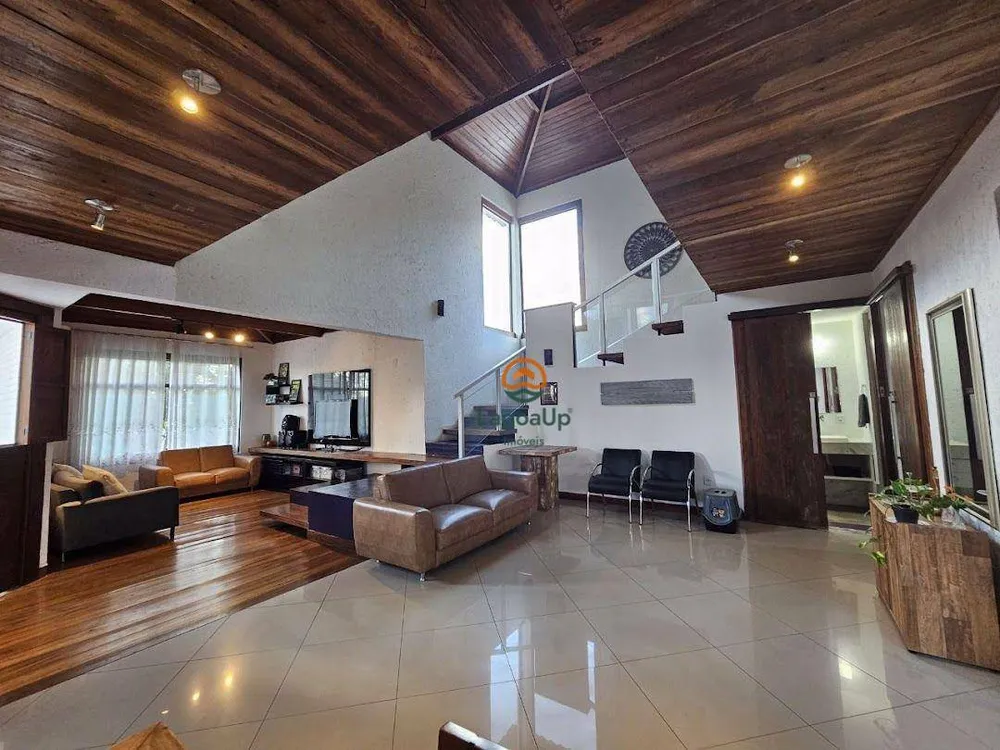 Casa, 4 quartos, 360 m² - Foto 4