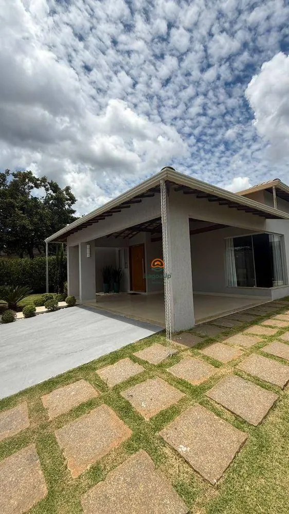 Casa, 3 quartos, 213 m² - Foto 2