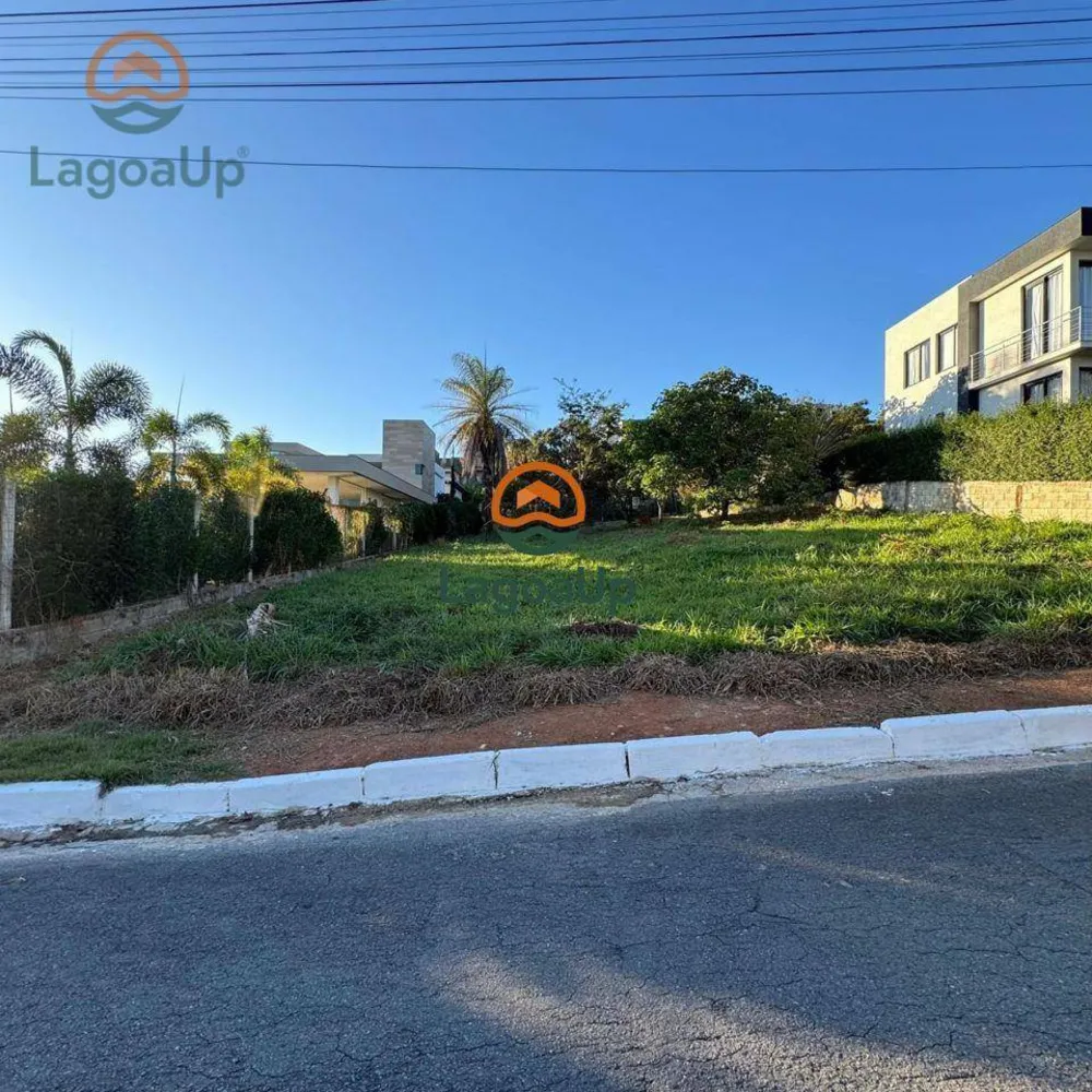 Loteamento e Condomínio, 1000 m² - Foto 1