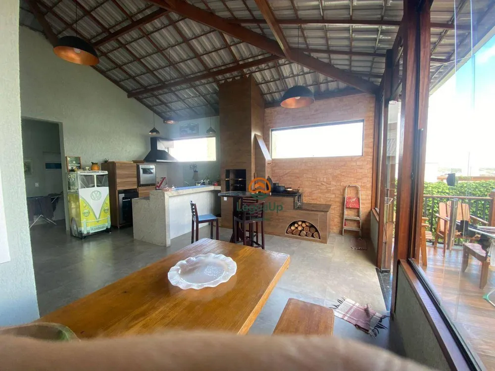 Casa, 4 quartos, 325 m² - Foto 8