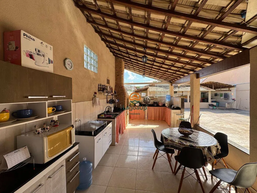 Casa, 3 quartos, 238 m² - Foto 11