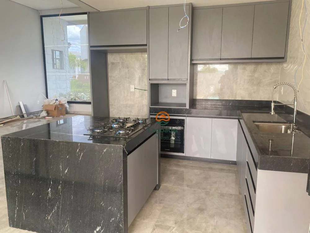 Casa, 4 quartos, 235 m² - Foto 8