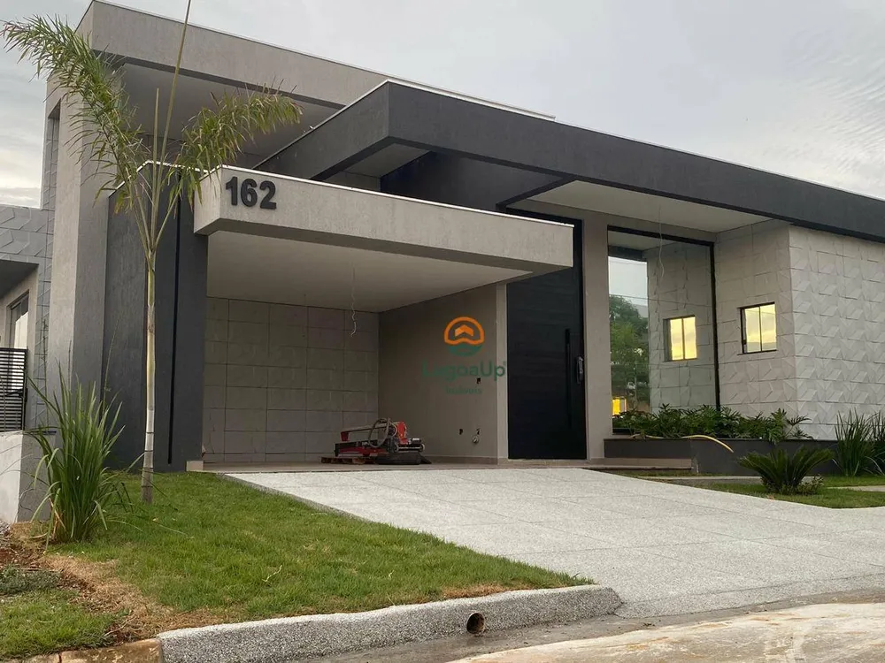 Casa, 4 quartos, 235 m² - Foto 2