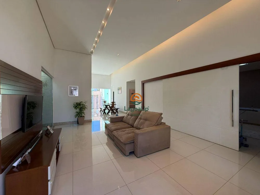 Casa, 4 quartos, 205 m² - Foto 3