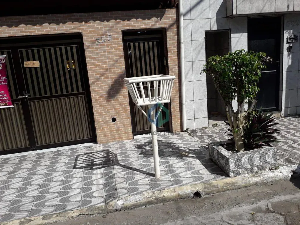 Casa, 2 quartos, 80 m² - Foto 1