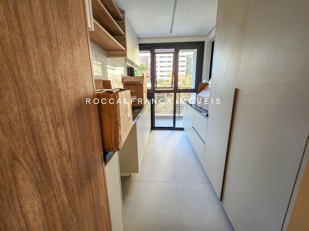 Apartamento, 3 quartos, 208 m² - Foto 2