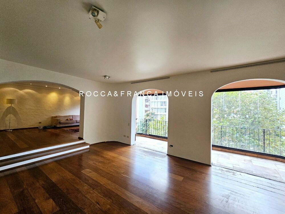 Apartamento, 4 quartos, 370 m² - Foto 1