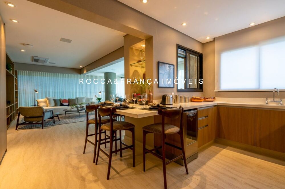 Apartamento à venda com 3 quartos, 153m² - Foto 6