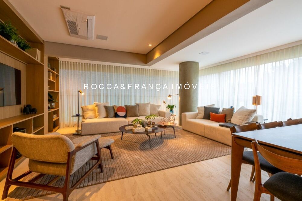 Apartamento à venda com 3 quartos, 153m² - Foto 1