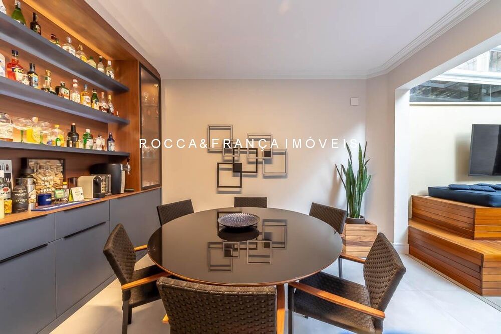 Casa de Condomínio à venda com 4 quartos, 430m² - Foto 1
