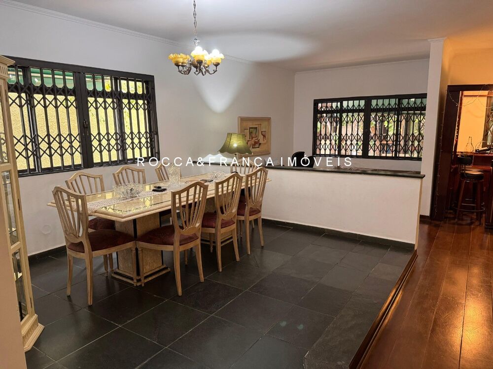 Casa, 4 quartos, 284 m² - Foto 31