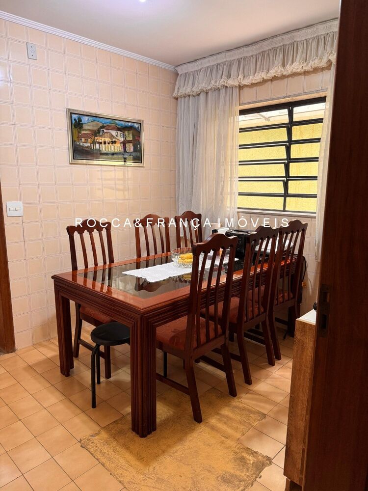Casa, 4 quartos, 284 m² - Foto 2