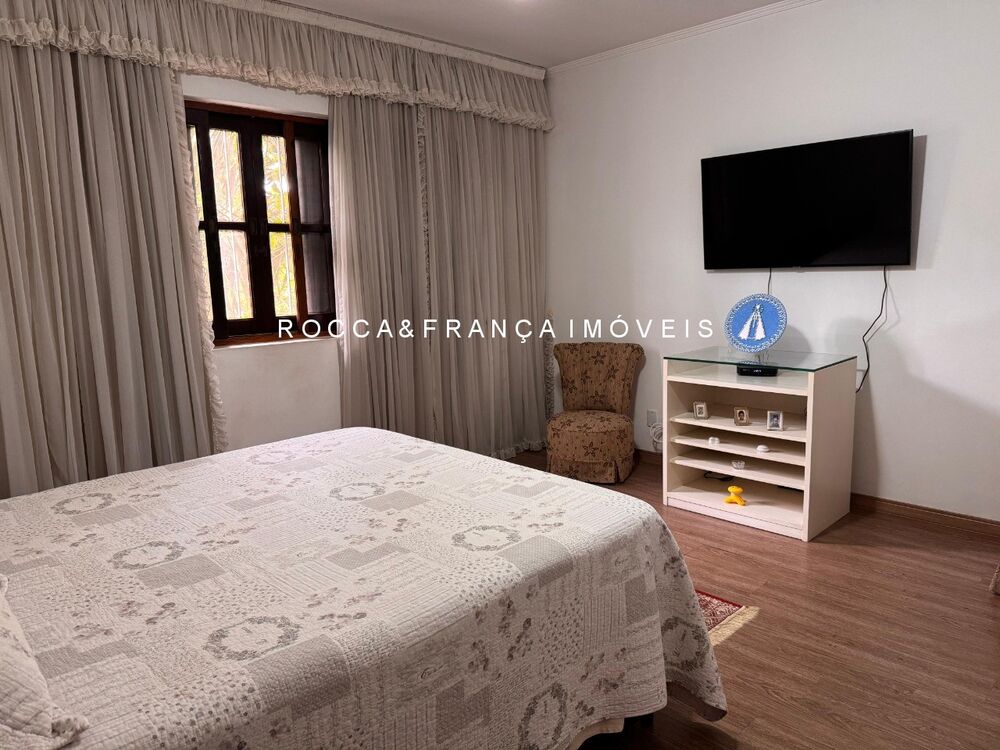 Casa, 4 quartos, 284 m² - Foto 11