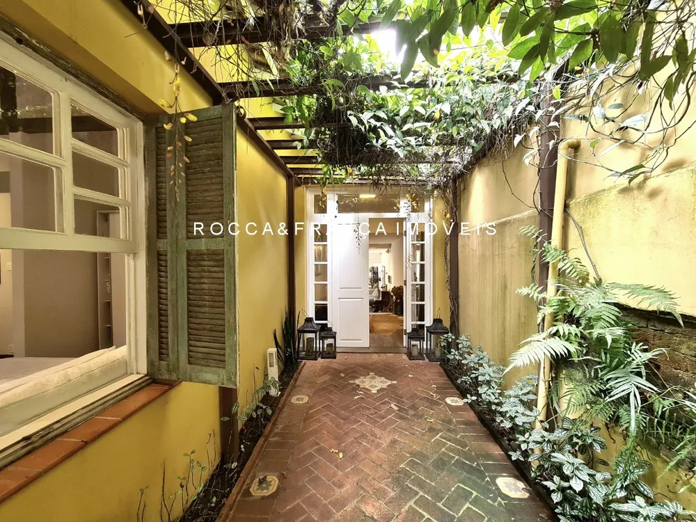Casa, 4 quartos, 310 m² - Foto 16