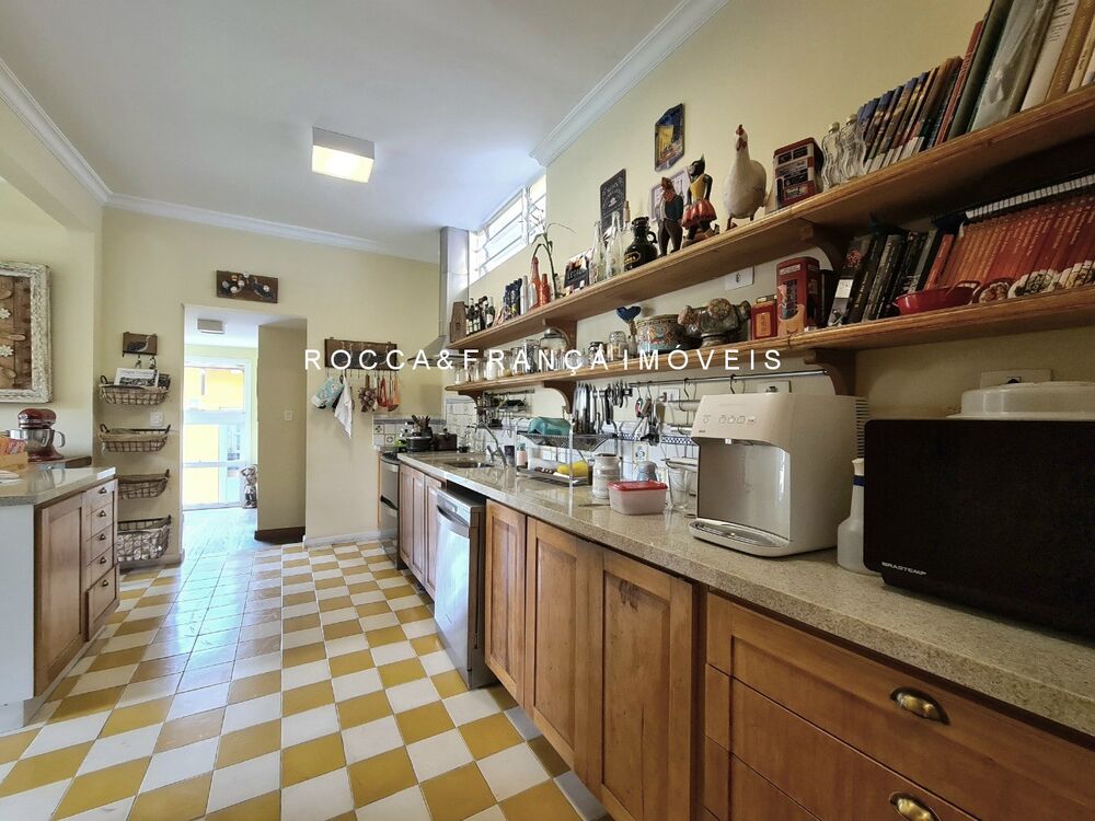 Casa, 4 quartos, 310 m² - Foto 2