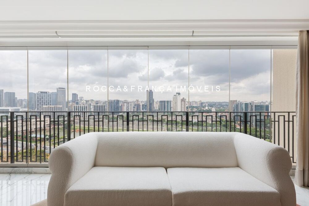 Apartamento, 3 quartos, 255 m² - Foto 2