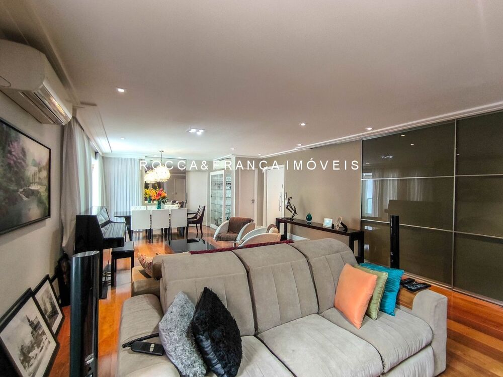 Apartamento, 3 quartos, 196 m² - Foto 1