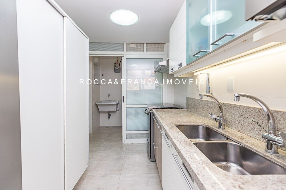 Apartamento à venda com 3 quartos, 128m² - Foto 19