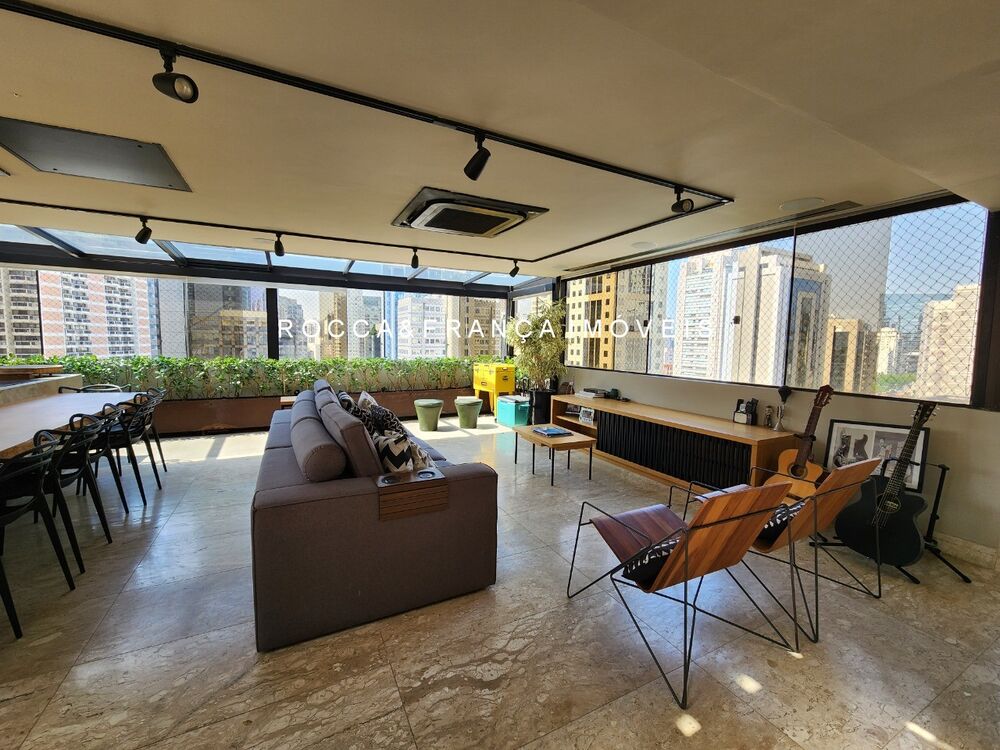Cobertura à venda com 3 quartos, 216m² - Foto 2