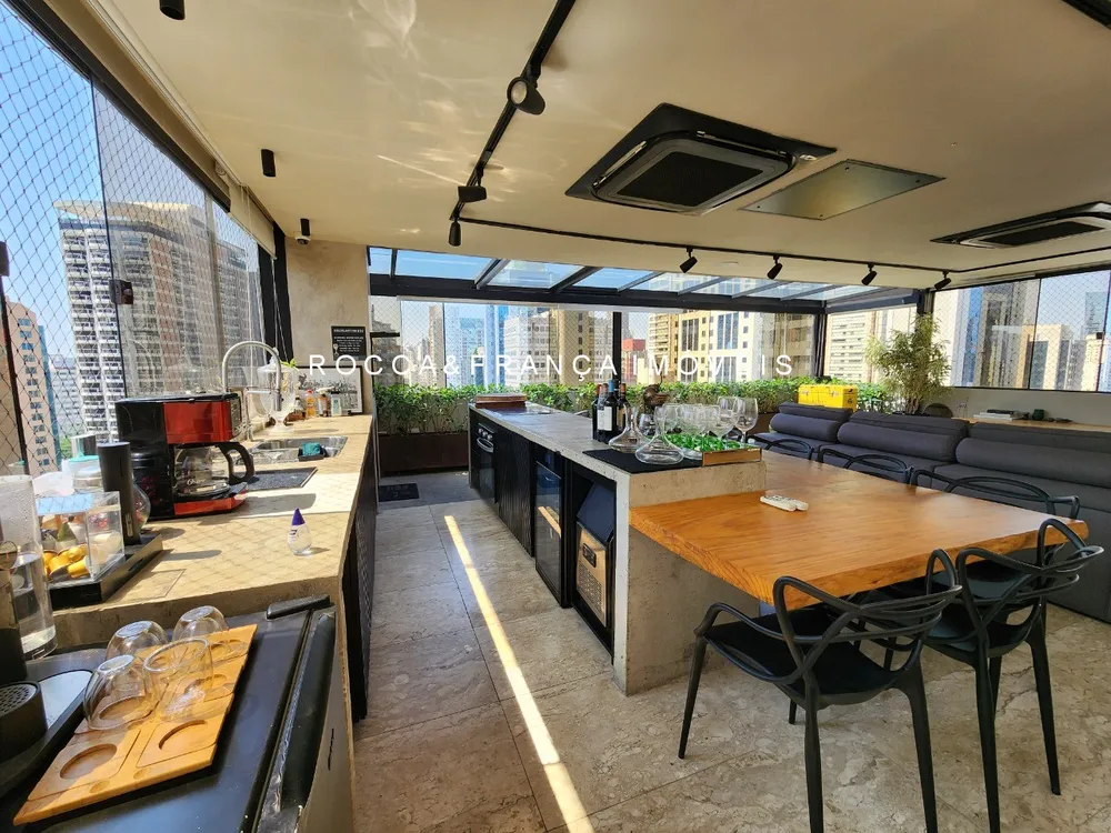 Cobertura, 3 quartos, 216 m² - Foto 3