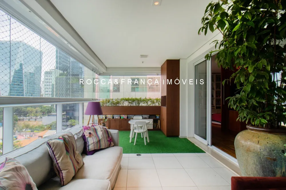 Apartamento, 4 quartos, 201 m² - Foto 1