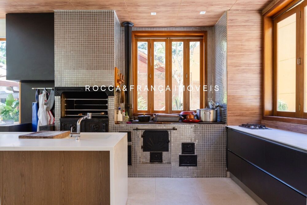 Casa à venda com 4 quartos, 837m² - Foto 31