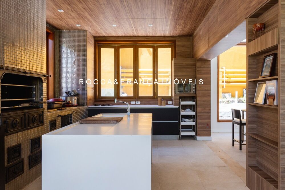 Casa à venda com 4 quartos, 837m² - Foto 32